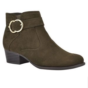 NEW| Unisa Women’s Pendy Booties Block Heel